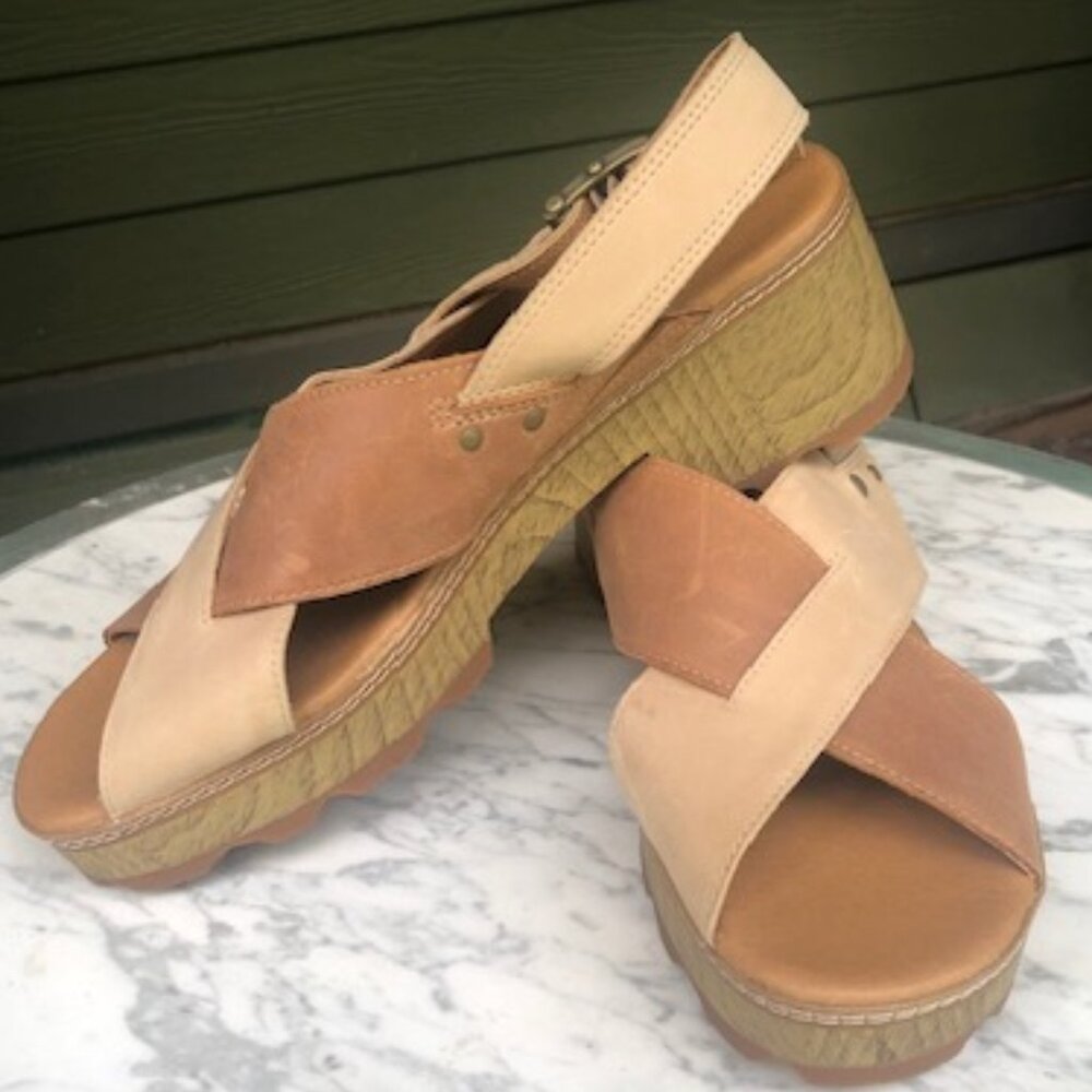 CAT Caterpillar LIA Women's Leather Heeled Sandal Shoe Tan/Beige/Brown Size 11 - Picture 2 of 16